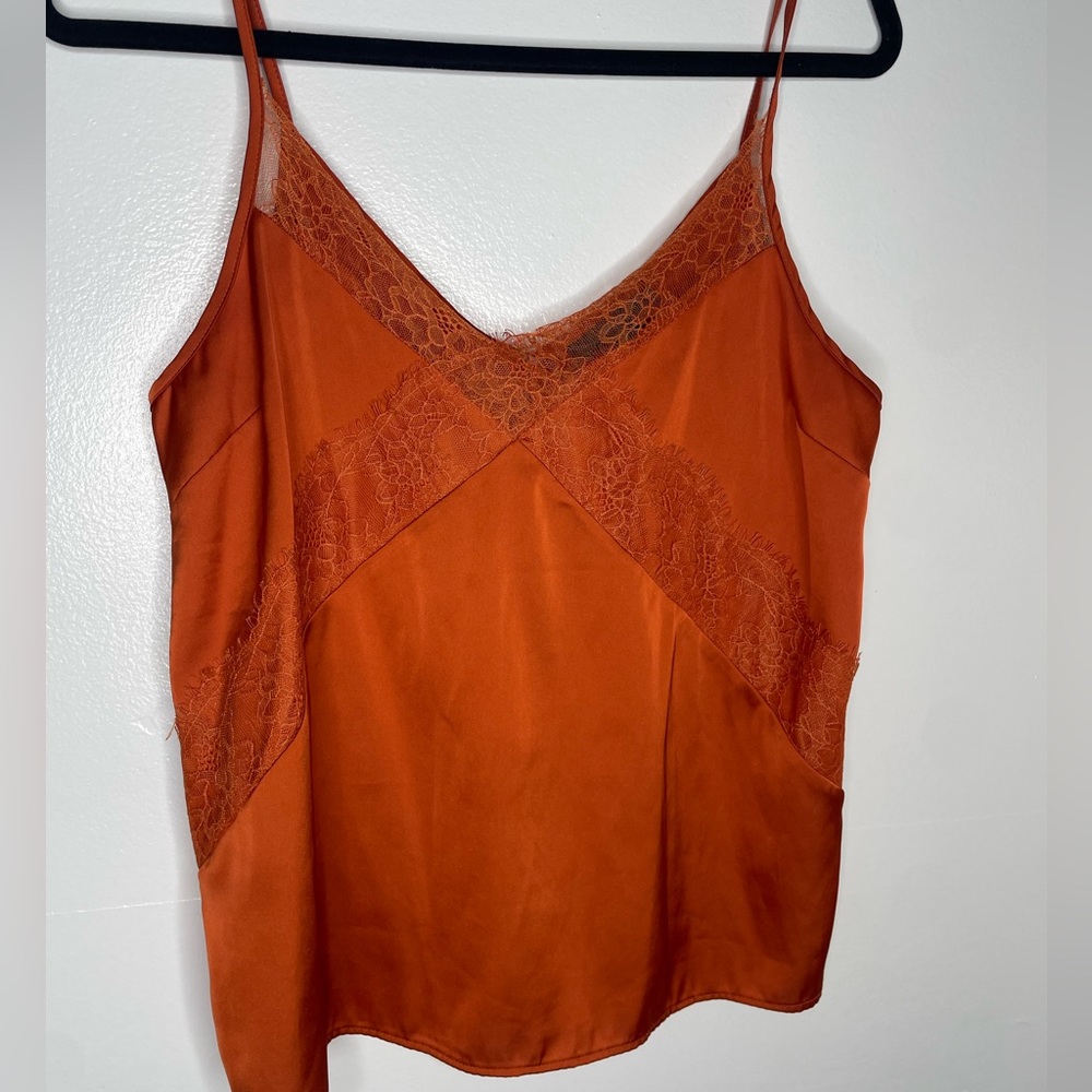 2x1 lace strap blouse